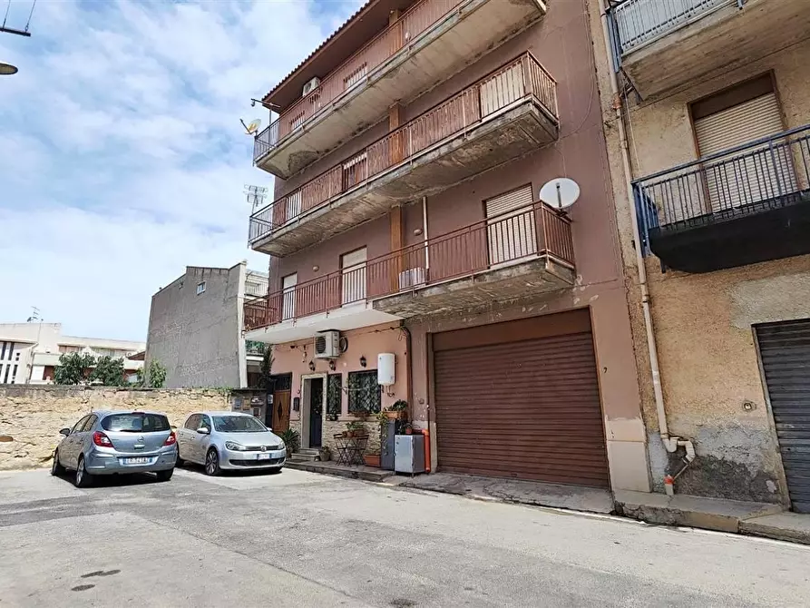 Immagine 1 di Appartamento in vendita  in VIA carlo cassola 13 a Villabate