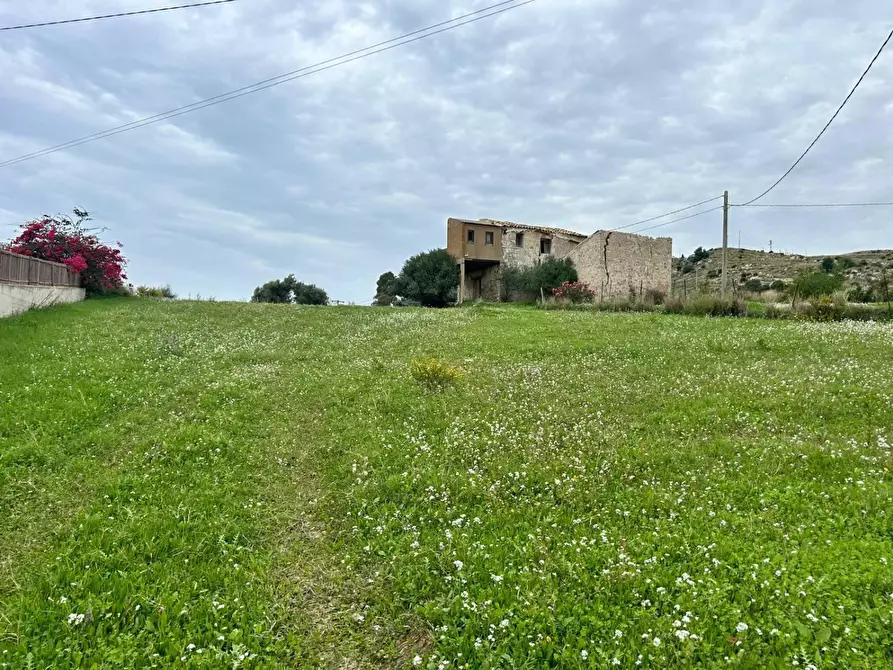 Immagine 1 di Rustico / casale in vendita  in CONTRADA scavuzzo a Realmonte