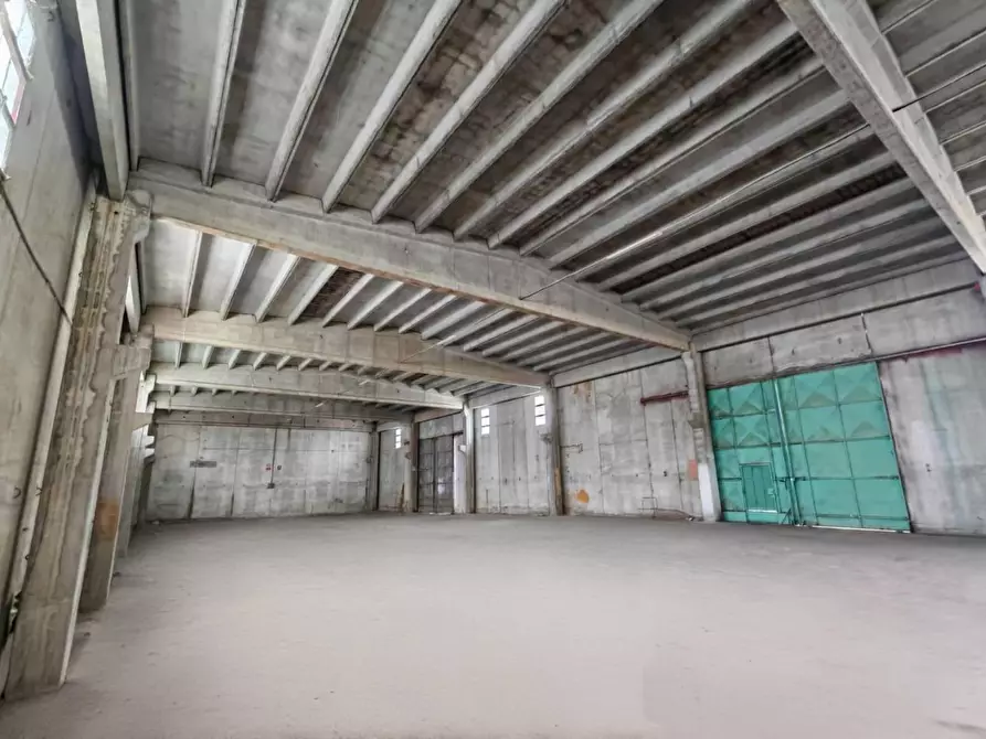 Immagine 9 di Capannone industriale in affitto  in CONTRADA serramonda a Marcellinara