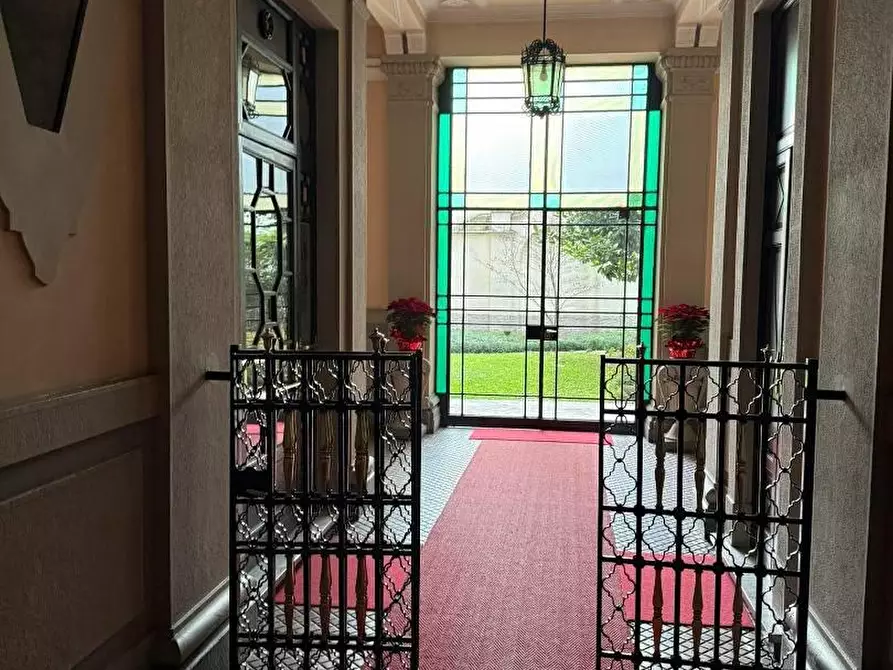 Immagine 2 di Ufficio in affitto  in VIA washington a Milano