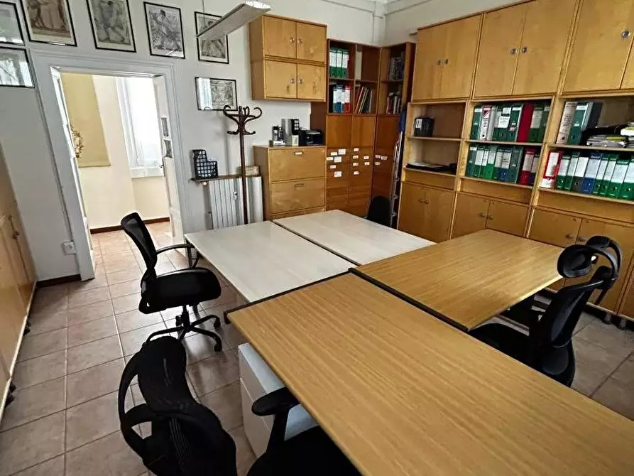 Immagine 4 di Ufficio in affitto  in VIA washington a Milano