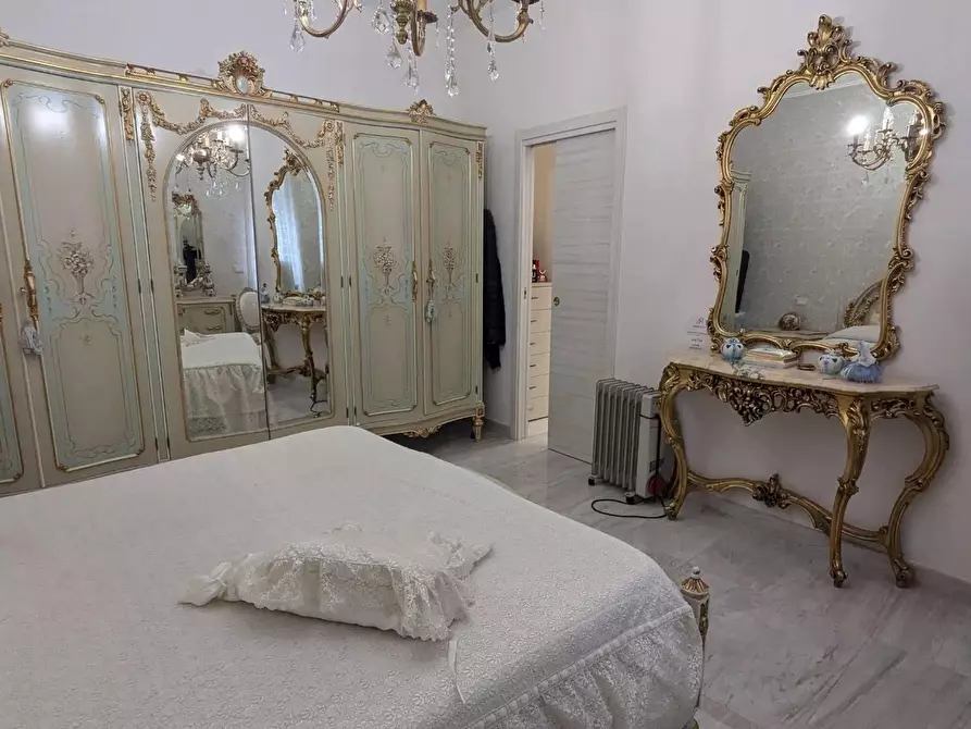 Immagine 3 di Appartamento in vendita  a Torre Annunziata