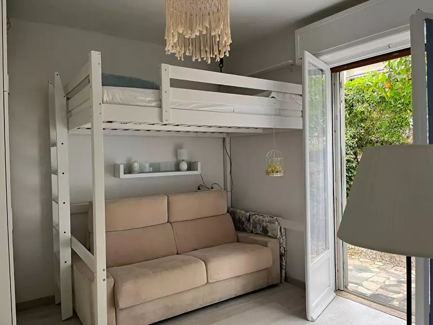 Immagine 16 di Appartamento in vendita  in VIA galileo galilei 425 a San Remo