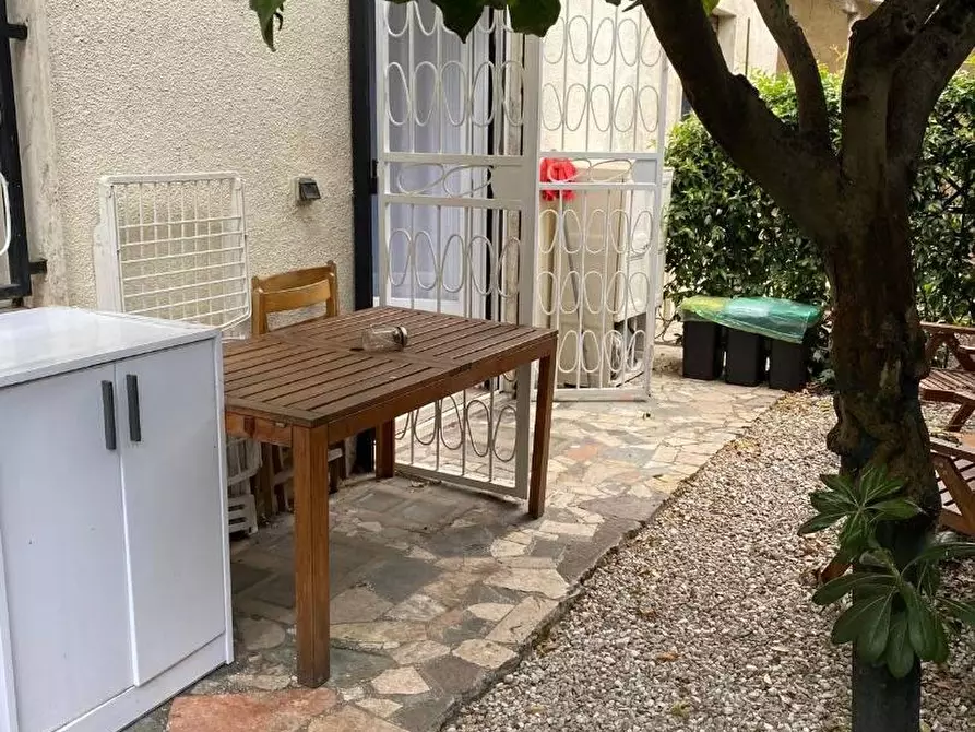 Immagine 5 di Appartamento in vendita  in VIA galileo galilei 425 a San Remo