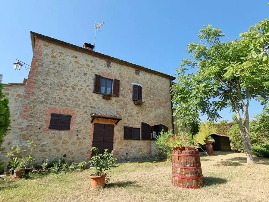 Immagine 5 di Rustico / casale in vendita  in STRADA statale  di  petriolo e castelmuzio a Pienza