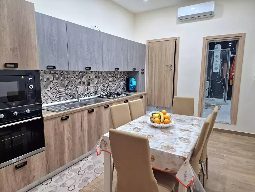 Immagine 11 di Appartamento in vendita  in VIA giardino a Torre Annunziata