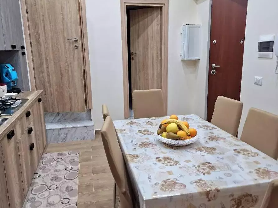 Immagine 2 di Appartamento in vendita  in VIA giardino a Torre Annunziata