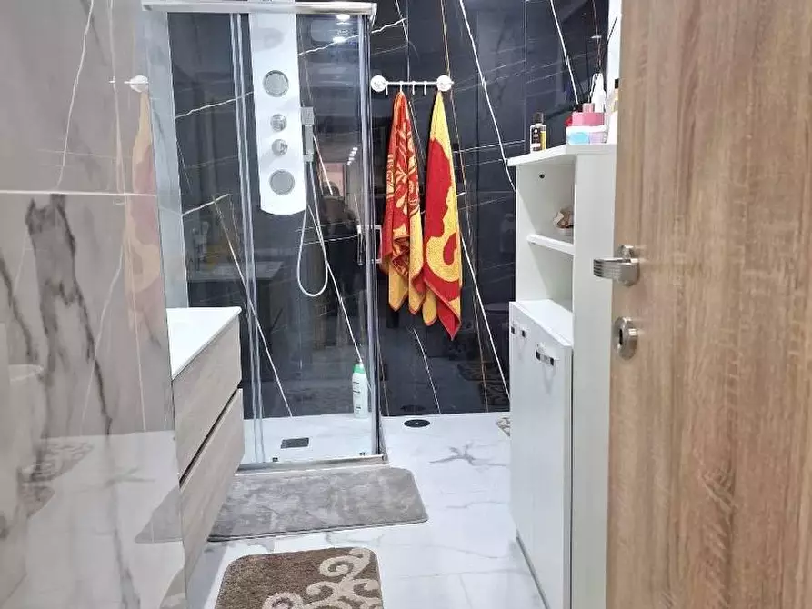 Immagine 7 di Appartamento in vendita  in VIA giardino a Torre Annunziata