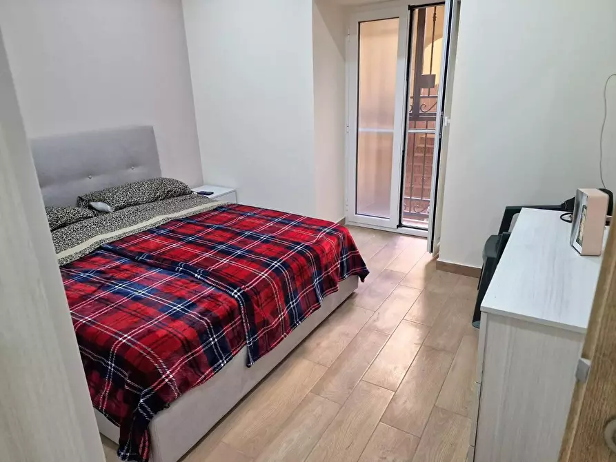 Immagine 9 di Appartamento in vendita  in VIA giardino a Torre Annunziata