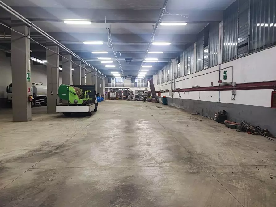 Immagine 5 di Capannone industriale in affitto  in CORSO susa 247 a Rivoli