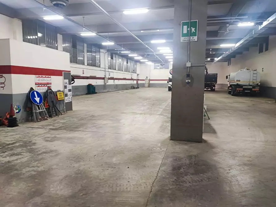 Immagine 8 di Capannone industriale in affitto  in CORSO susa 247 a Rivoli