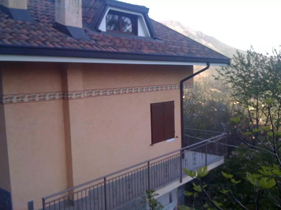 Immagine 25 di Villa in vendita  in STRADA borgata  giorda 42 a Rubiana