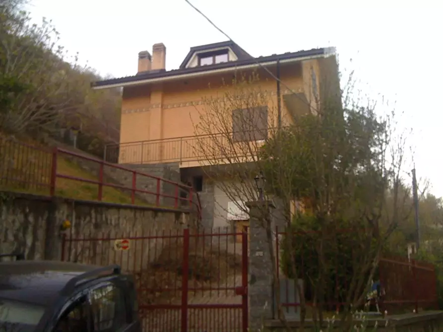 Immagine 26 di Villa in vendita  in STRADA borgata  giorda 42 a Rubiana