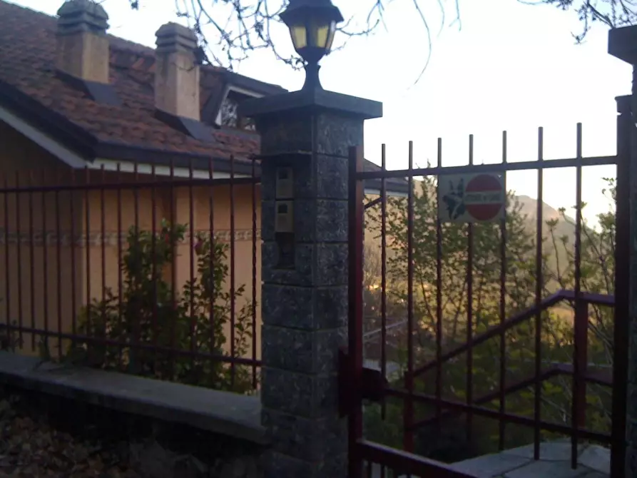 Immagine 27 di Villa in vendita  in STRADA borgata  giorda 42 a Rubiana