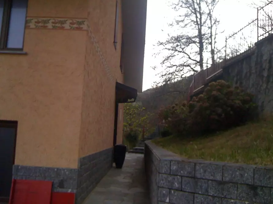 Immagine 28 di Villa in vendita  in STRADA borgata  giorda 42 a Rubiana