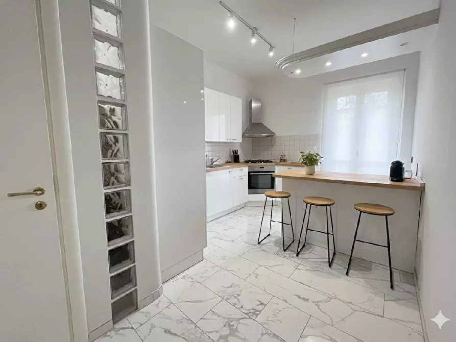 Immagine 4 di Appartamento in vendita  in VIA roma a Porto Empedocle