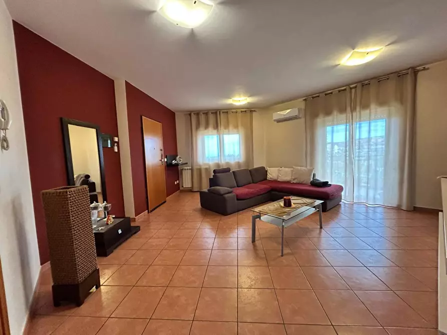 Immagine 13 di Appartamento in vendita  in VIA zunica a Agrigento