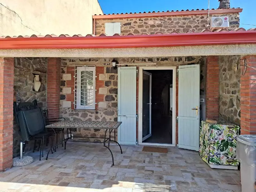 Immagine 1 di Casa bifamiliare in vendita  in VIA mar adriatico a Arbus