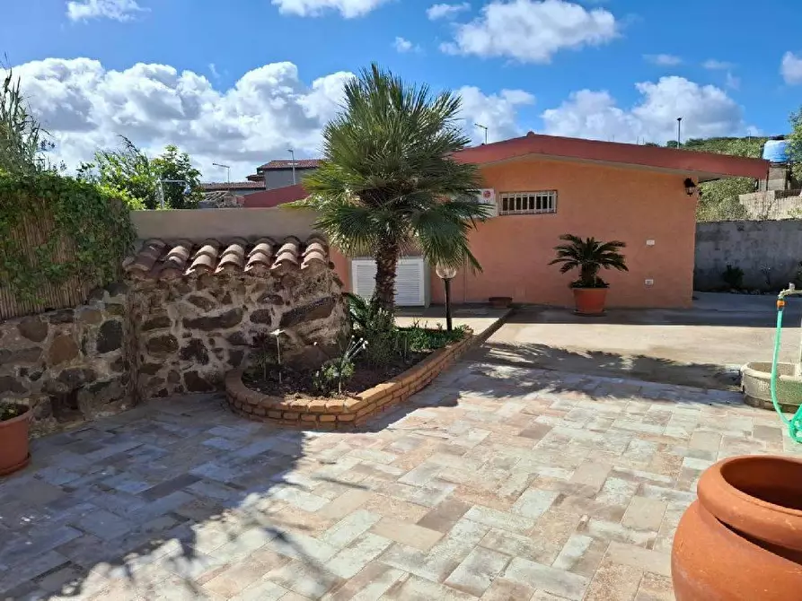 Immagine 4 di Casa bifamiliare in vendita  in VIA mar adriatico a Arbus