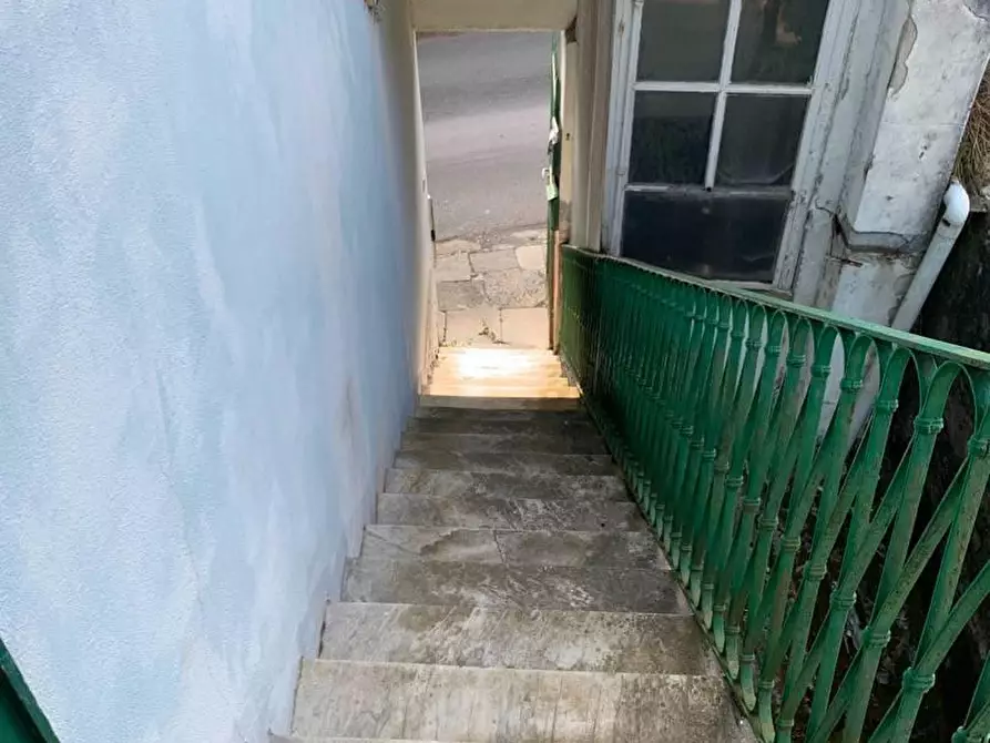 Immagine 11 di Appartamento in vendita  in VIA ss  nome di gesu 64 A a Genova