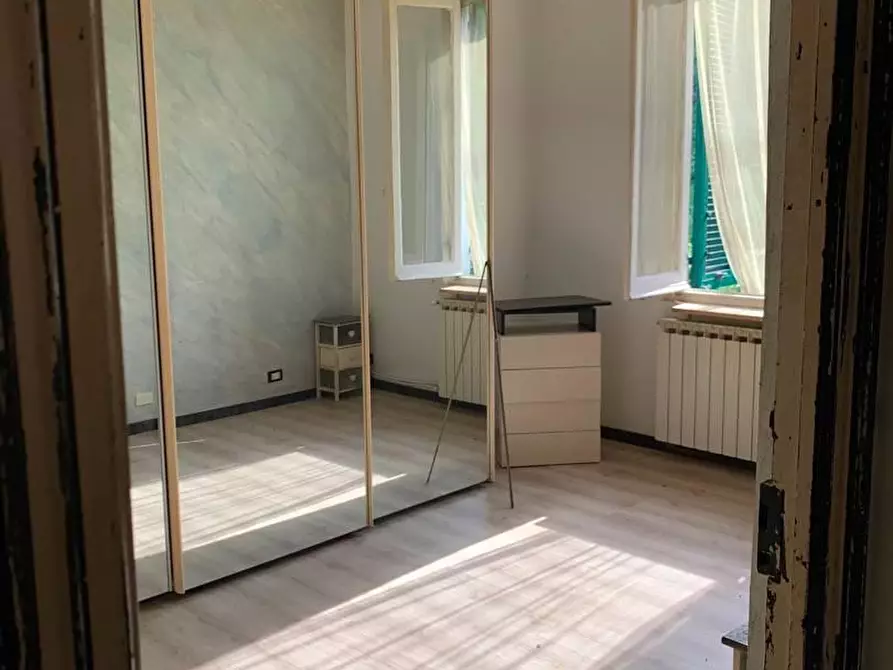 Immagine 3 di Appartamento in vendita  in VIA ss  nome di gesu 64 A a Genova