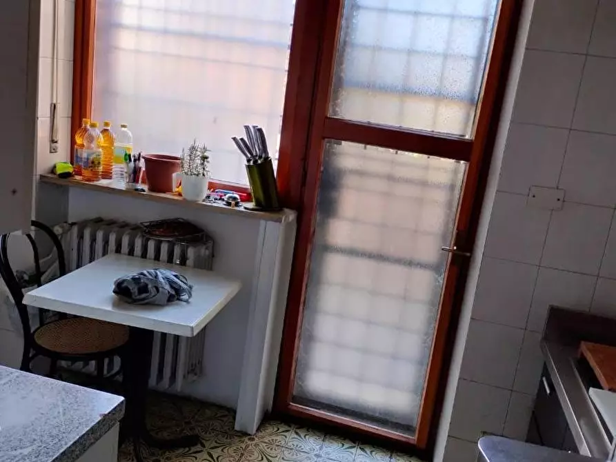 Immagine 16 di Locale commerciale in vendita  a Collegno