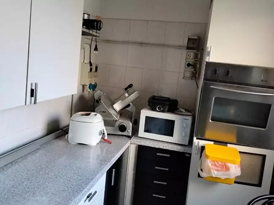 Immagine 18 di Locale commerciale in vendita  a Collegno