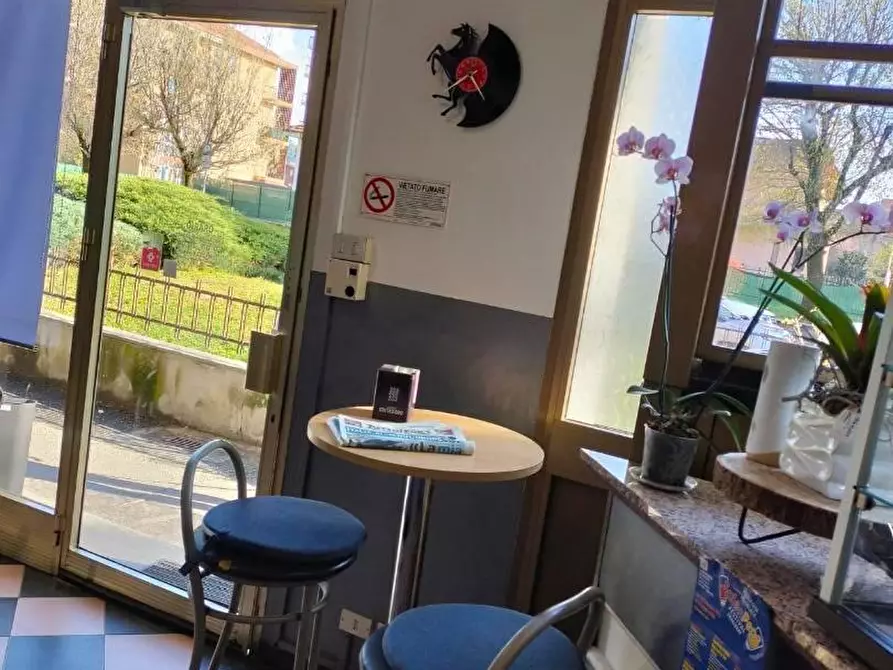 Immagine 5 di Locale commerciale in vendita  a Collegno