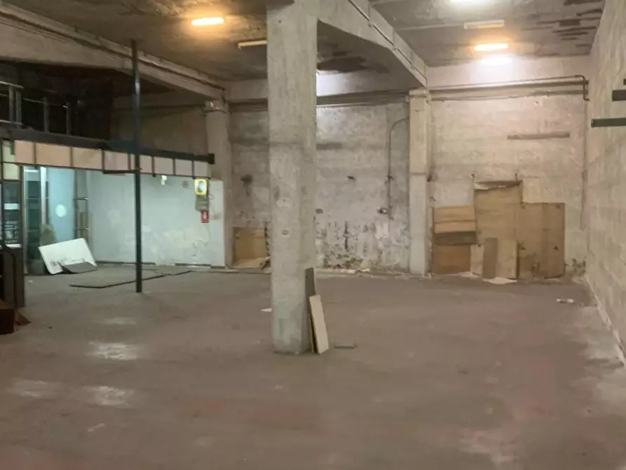 Immagine 12 di Capannone industriale in vendita  in VIA buonriposo 11 a Palermo