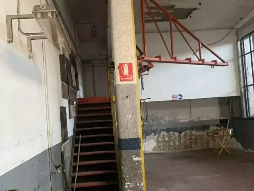 Immagine 4 di Capannone industriale in vendita  in VIA buonriposo 11 a Palermo