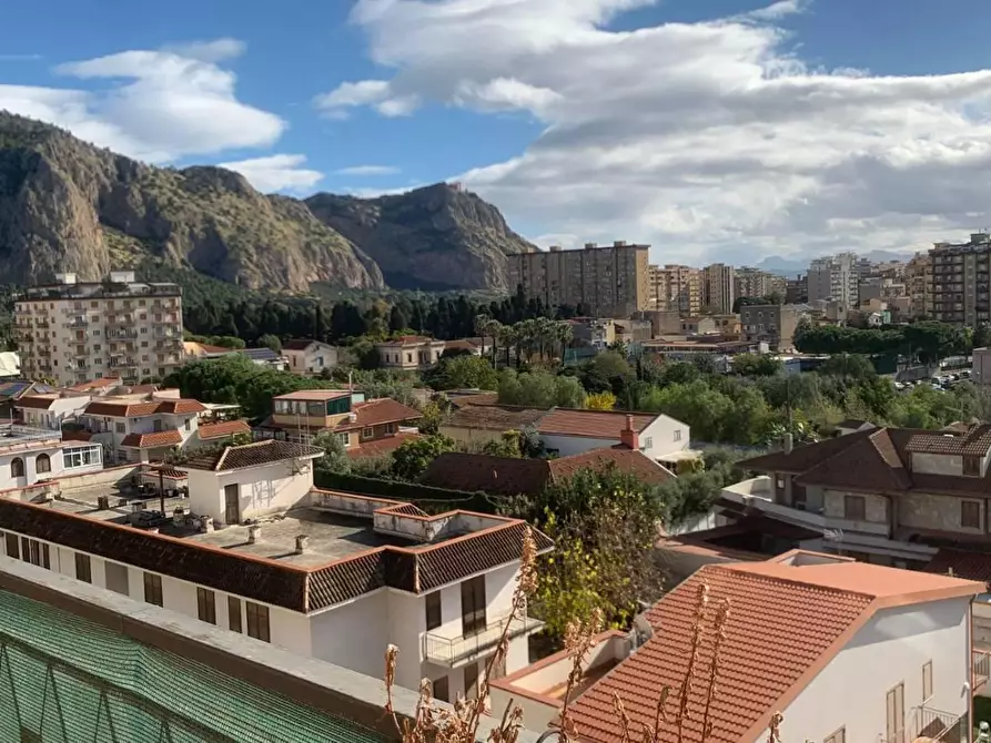 Immagine 12 di Appartamento in vendita  in VIA matteo  dominici 8 a Palermo