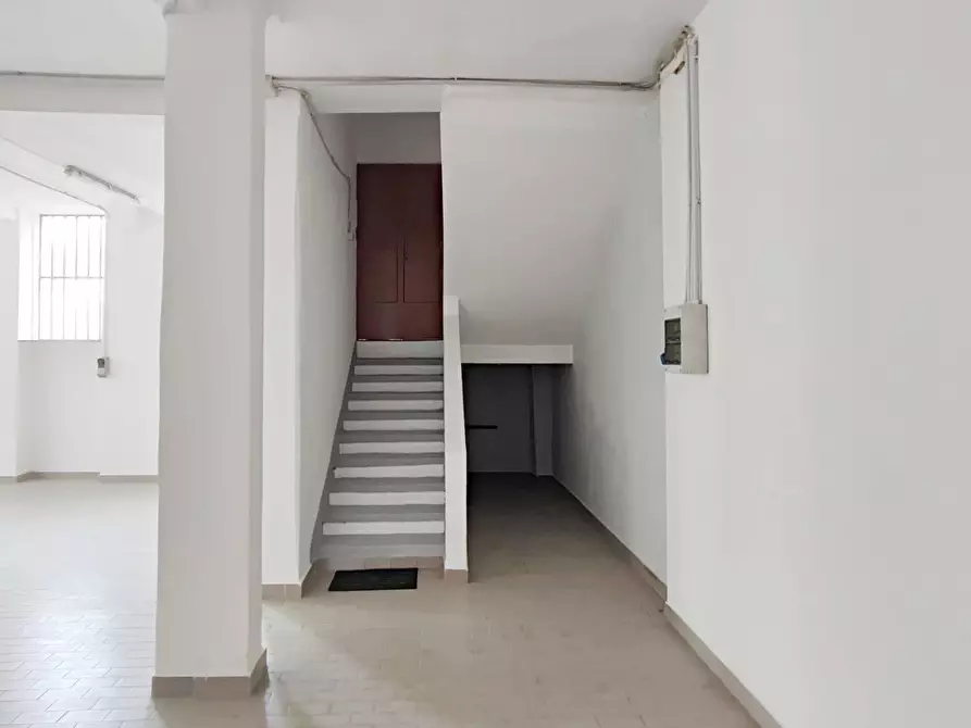 Immagine 3 di Magazzino in vendita  in VIA sabotino 17/A a Collegno