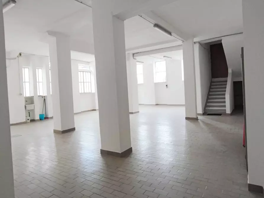 Immagine 7 di Magazzino in vendita  in VIA sabotino 17/A a Collegno