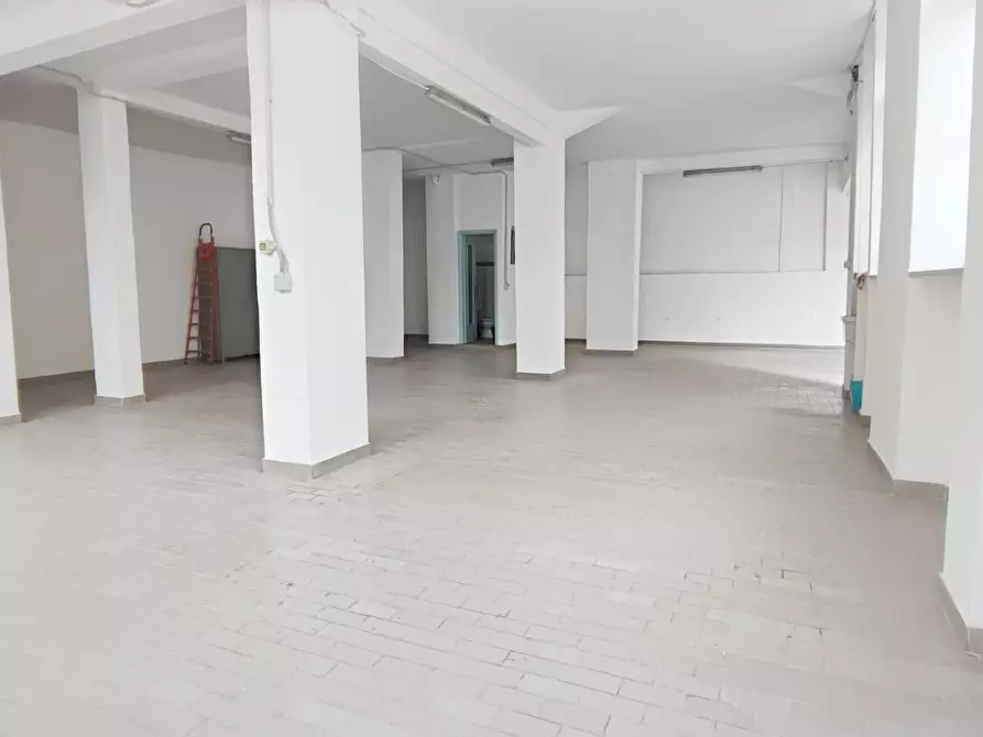 Immagine 9 di Magazzino in vendita  in VIA sabotino 17/A a Collegno