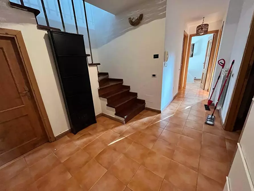 Immagine 3 di Villa in vendita  in LOCALITA'racise a Taverna