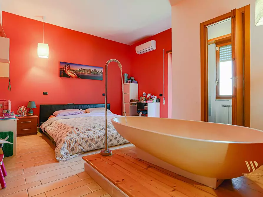 Immagine 15 di Appartamento in vendita  in VIA FIORENZA TOMEA 15 a Roma