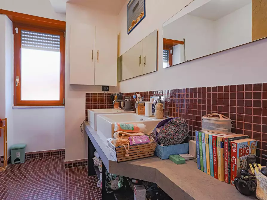 Immagine 17 di Appartamento in vendita  in VIA FIORENZA TOMEA 15 a Roma