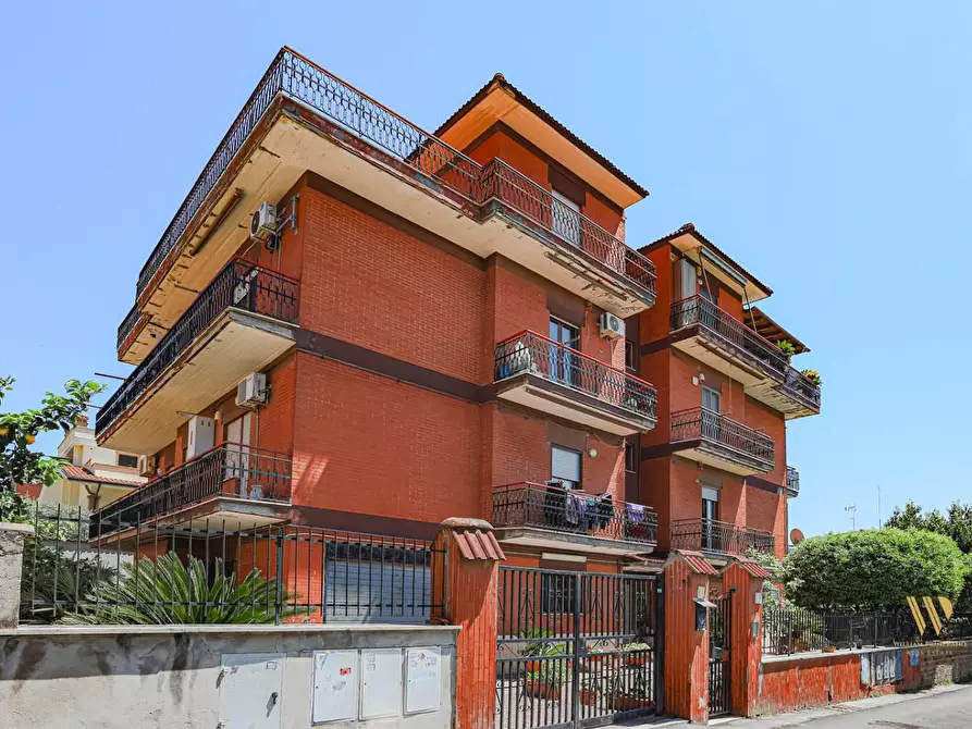 Immagine 19 di Appartamento in vendita  in VIA FIORENZA TOMEA 15 a Roma