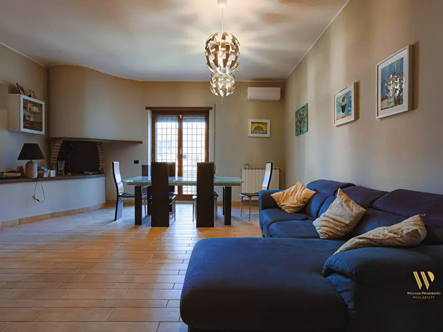 Immagine 3 di Appartamento in vendita  in VIA FIORENZA TOMEA 15 a Roma