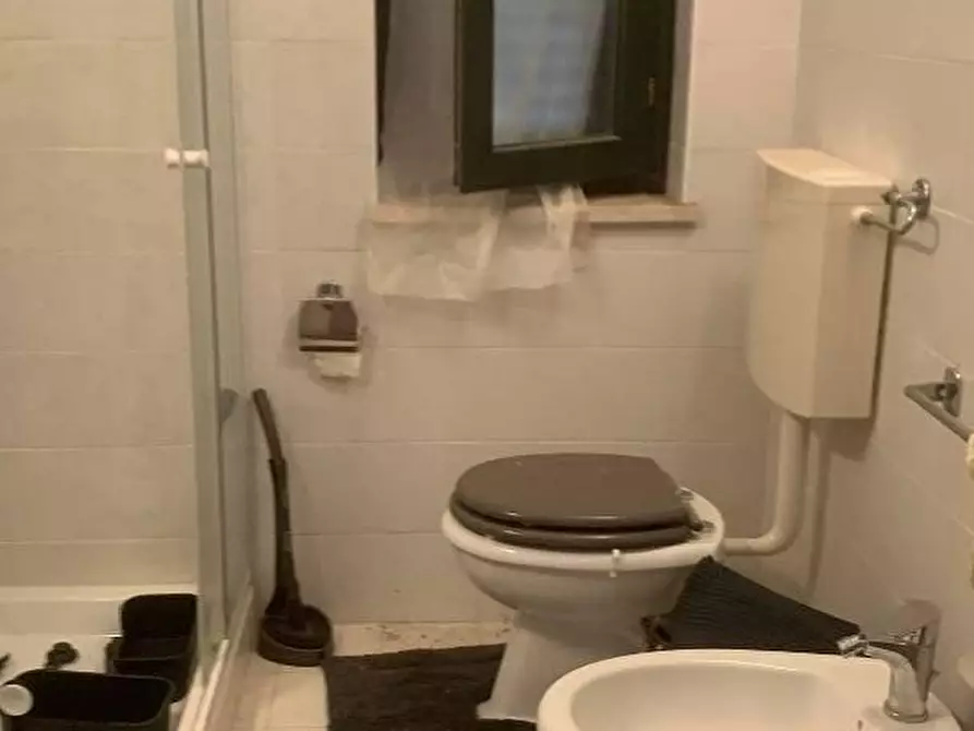 Immagine 9 di Villa in vendita  in VIALE himera 3 a Campofelice Di Roccella