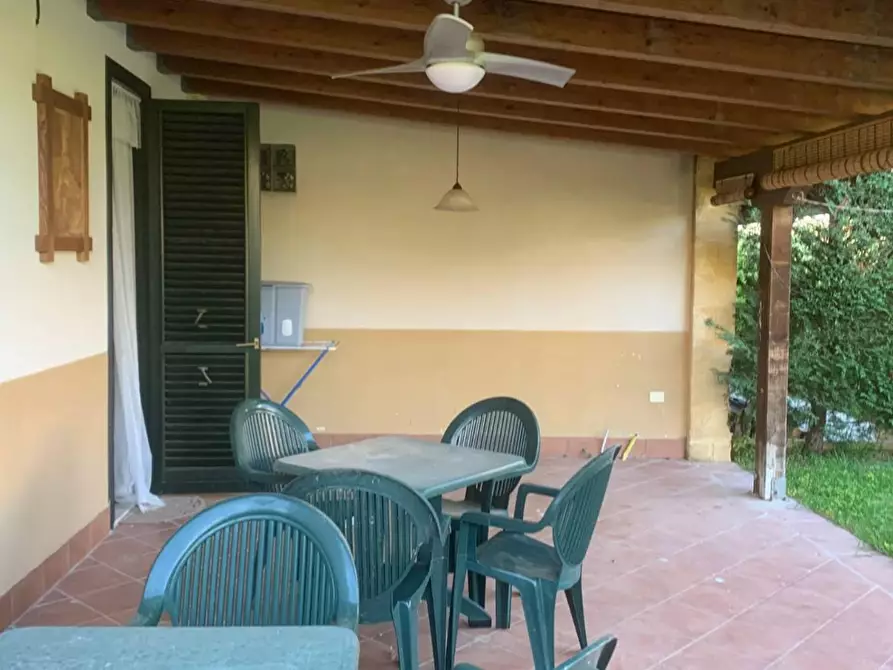 Immagine 20 di Villa in vendita  in VIALE himera 3 a Campofelice Di Roccella