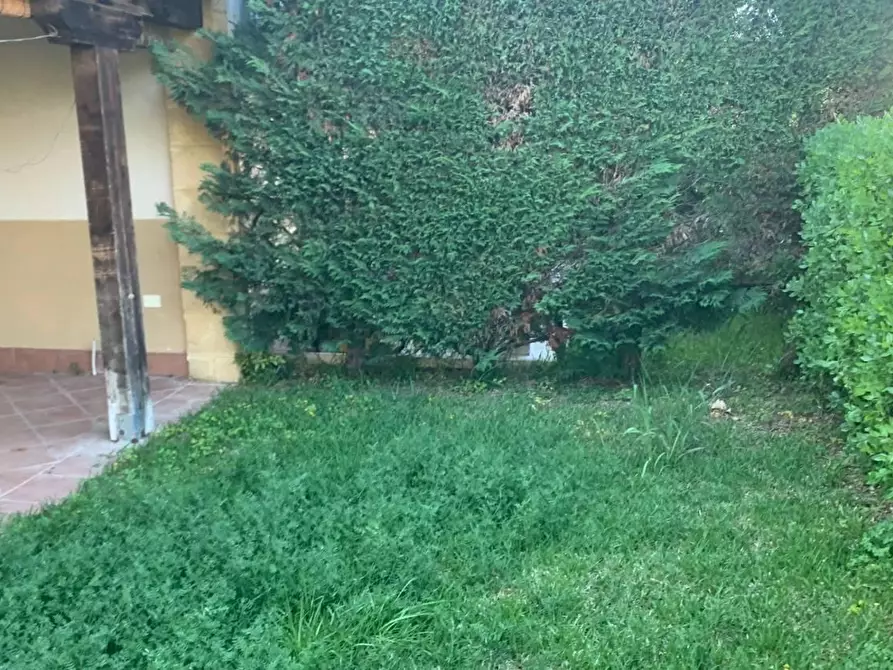 Immagine 22 di Villa in vendita  in VIALE himera 3 a Campofelice Di Roccella
