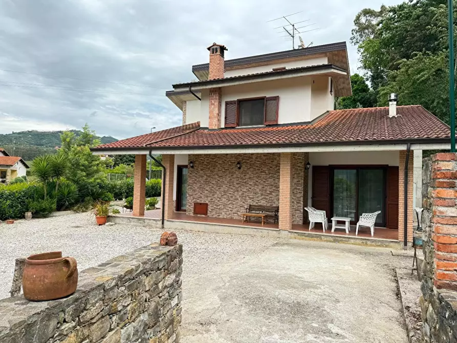 Immagine 12 di Villa in vendita  in VIA piantana I traversa 16 a Vallo Della Lucania