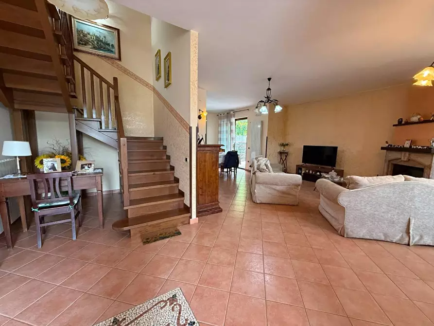 Immagine 2 di Villa in vendita  in VIA piantana I traversa 16 a Vallo Della Lucania