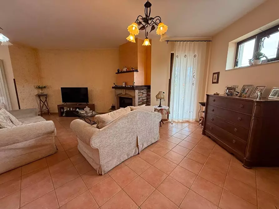 Immagine 3 di Villa in vendita  in VIA piantana I traversa 16 a Vallo Della Lucania