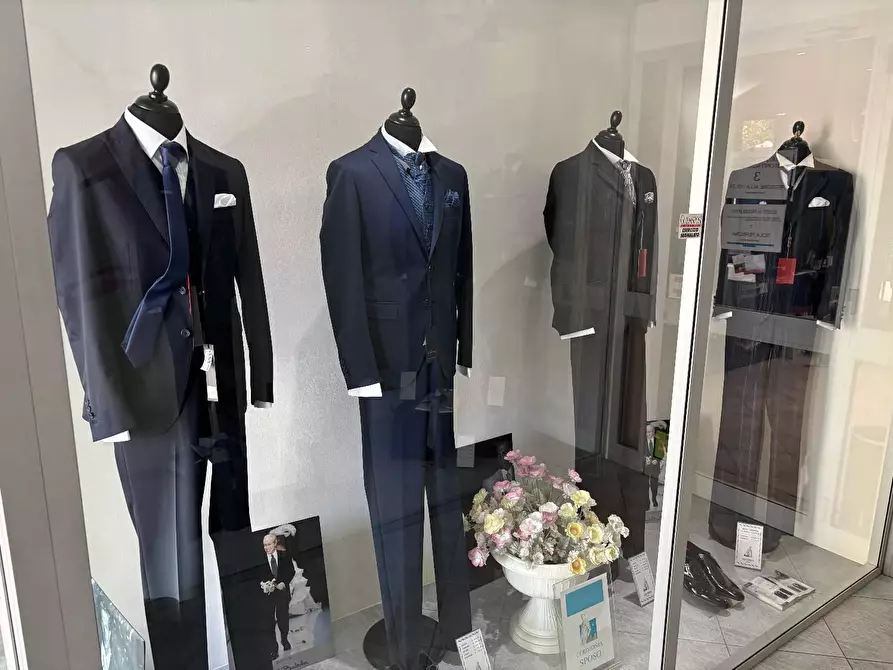 Immagine 2 di Attività commerciale in vendita  in VIALE XXIV maggio a Collegno