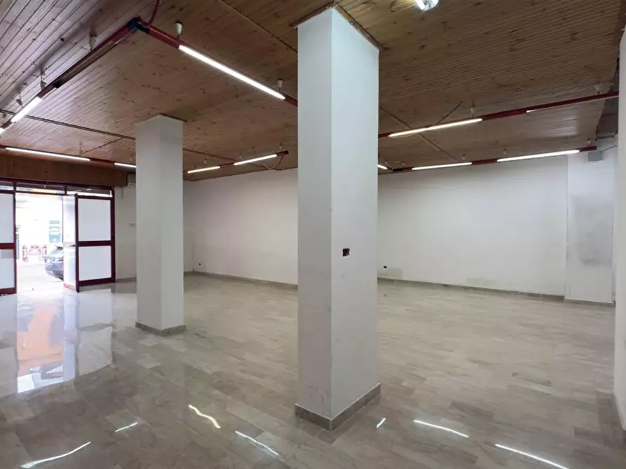 Immagine 3 di Locale commerciale in affitto  in VIA nazionale 167 a Misilmeri