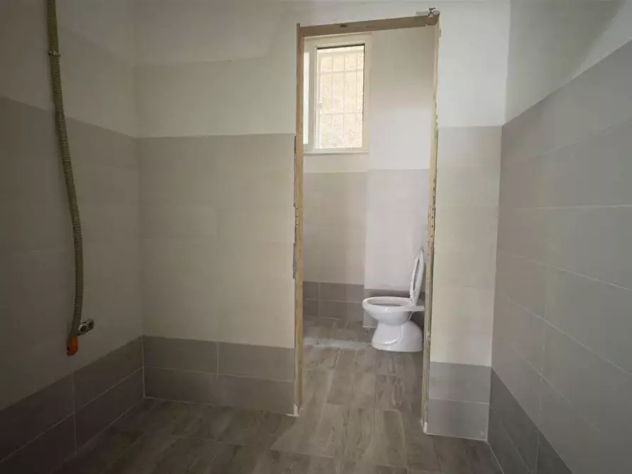 Immagine 5 di Locale commerciale in affitto  in VIA nazionale 167 a Misilmeri