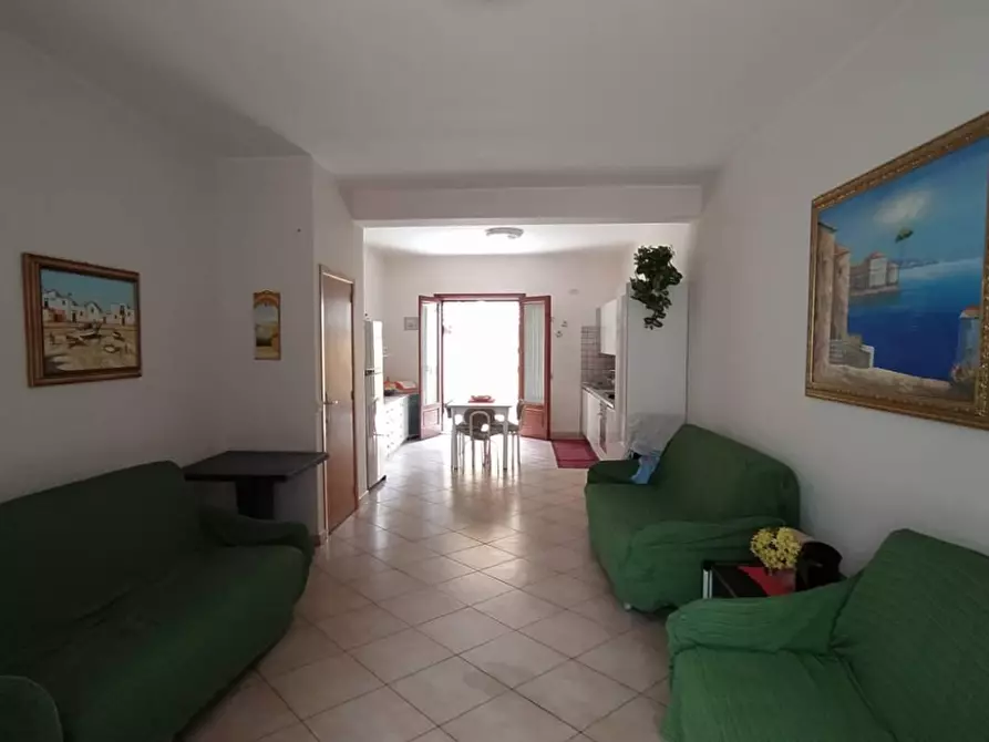 Immagine 4 di Appartamento in vendita  in VIA casale a Acireale