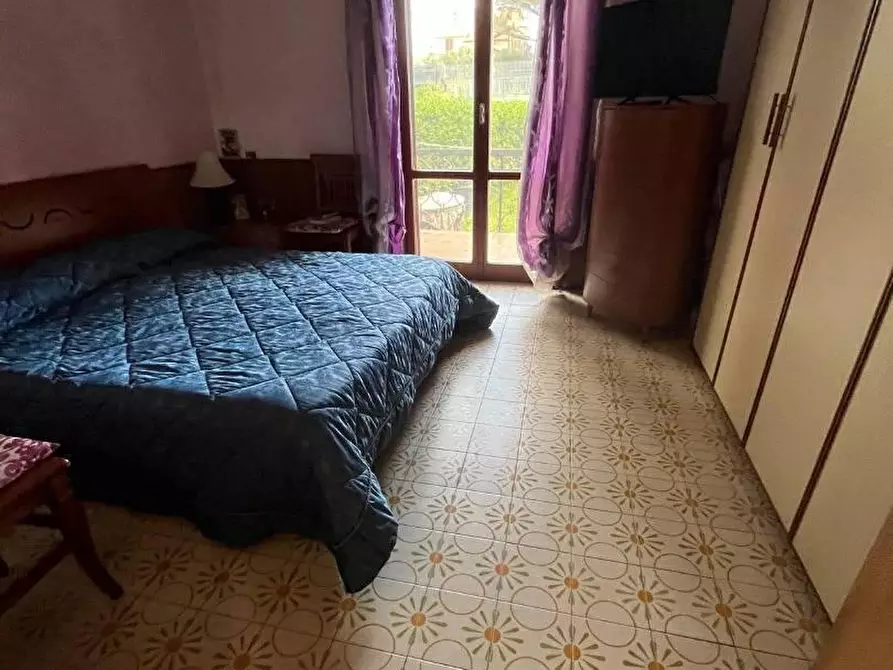 Immagine 13 di Appartamento in vendita  in VIALE delle  province a Montepaone